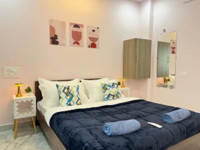 Family Haus - Luxurious AC 3BHK - Foosball, 50 Inch TV
